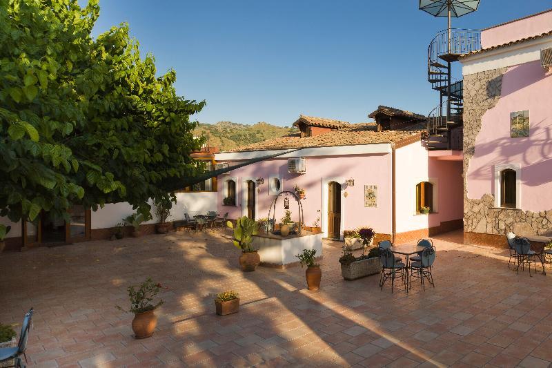 Agriturismo Terrenia Villa Трапитело Екстериор снимка